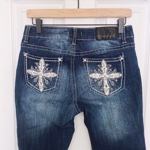 Embellished Capri Jeans